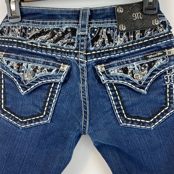 Miss Me Denim - MISSME blue jeans, skinny size 28/30 button back pockets.  # 018